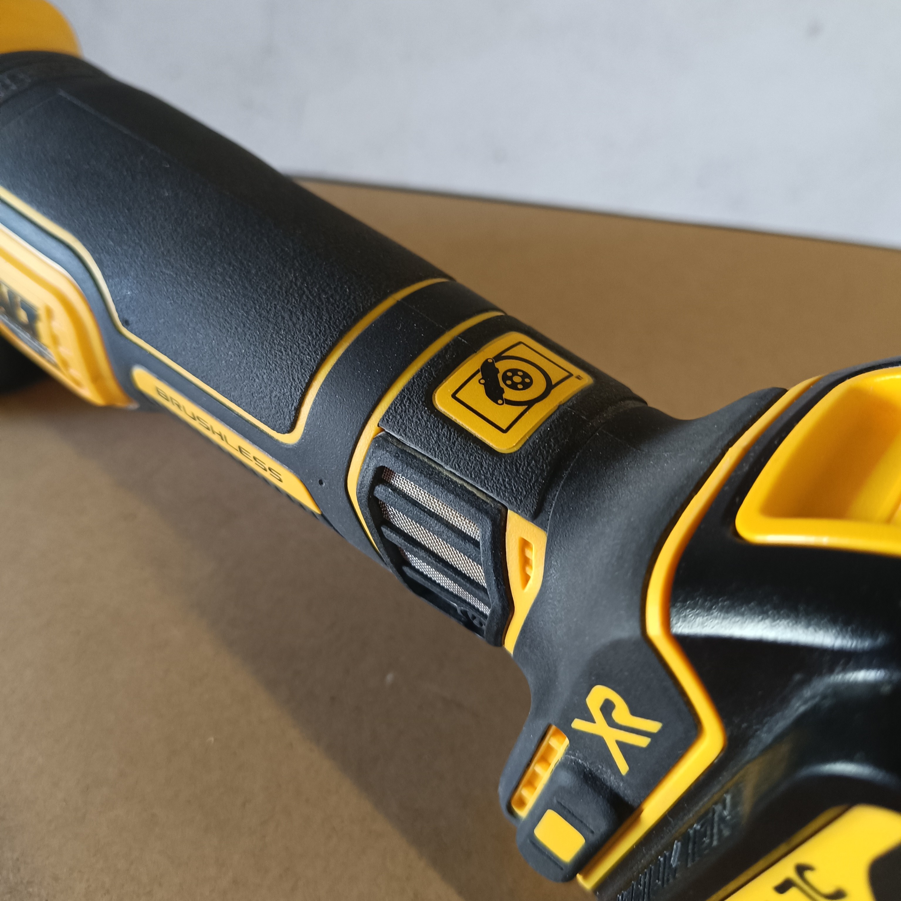 DeWalt flexa 4