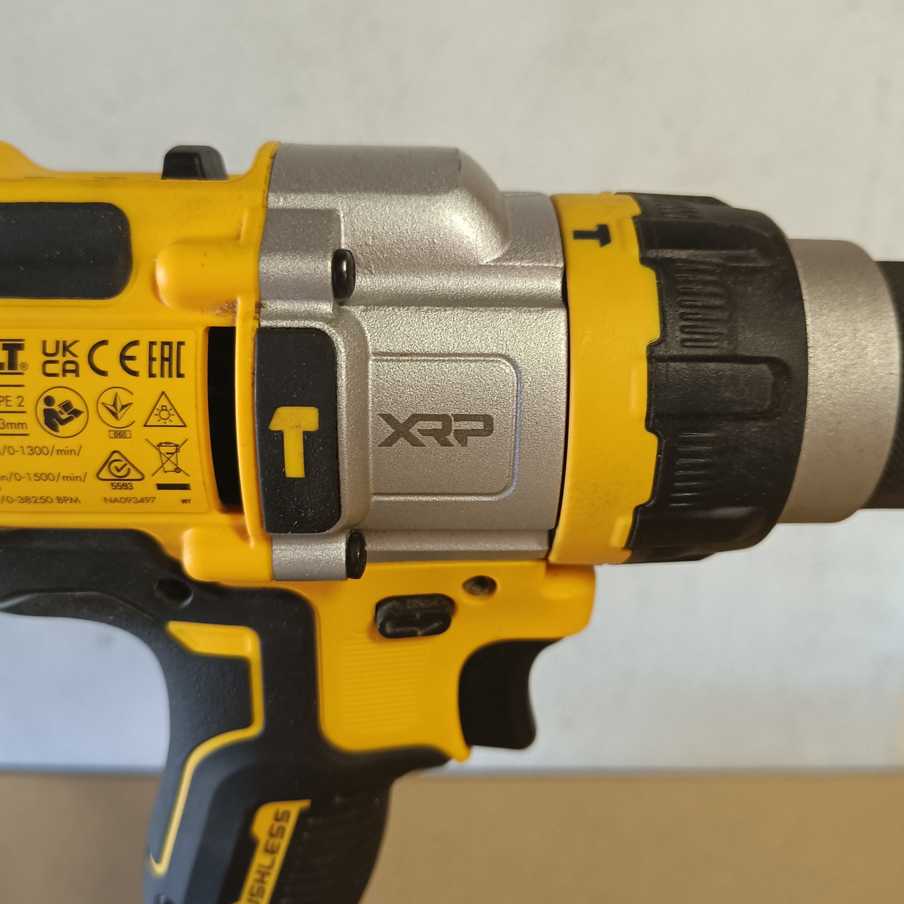 DeWalt vŕtačka 9